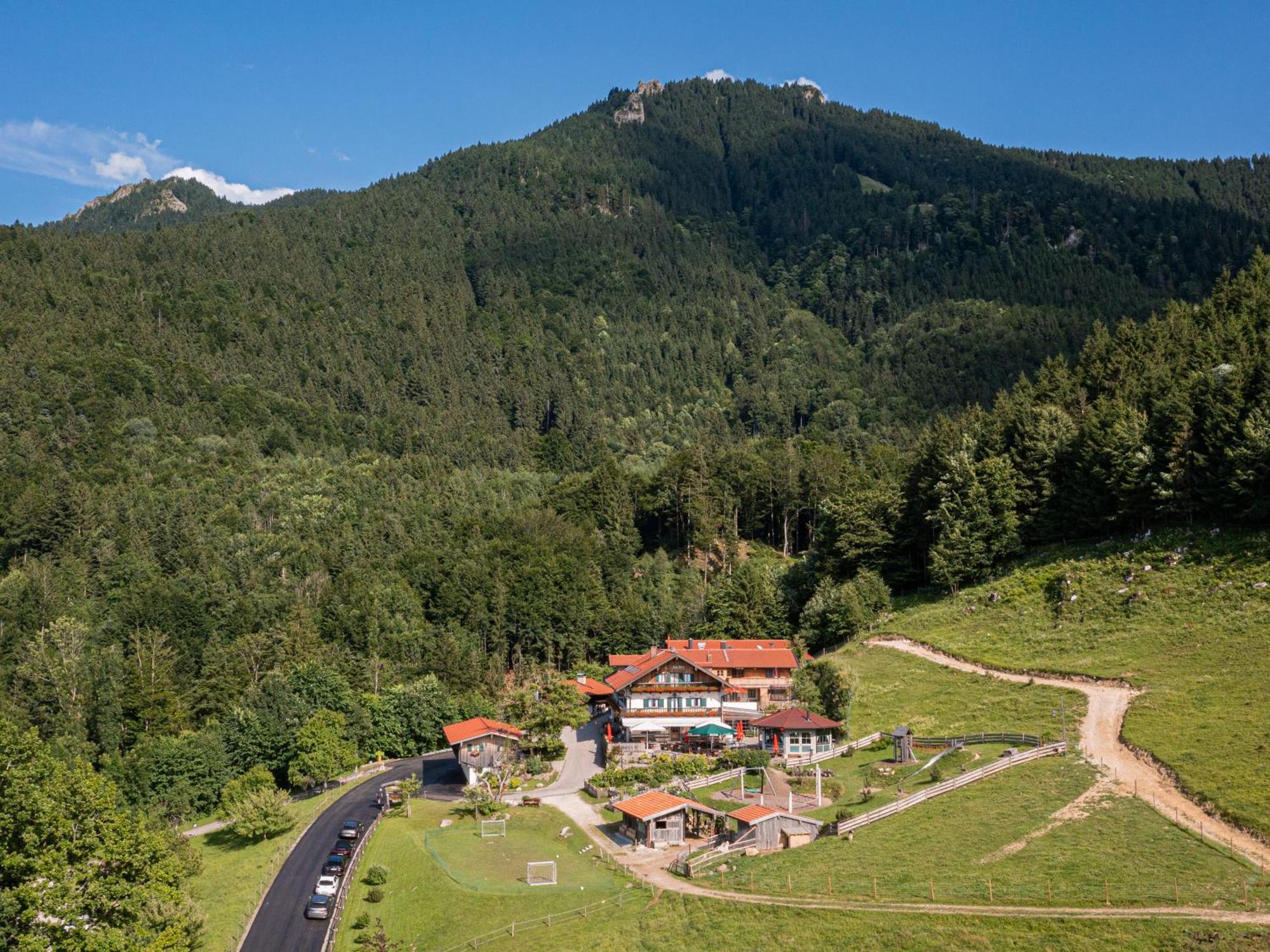 Berggasthof Hotel Duftbraeu I Ruhige Alleinlage I Mitten Im Gruenen Samerberg Exterior foto